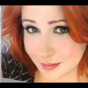 Meet your Posher, Laurie